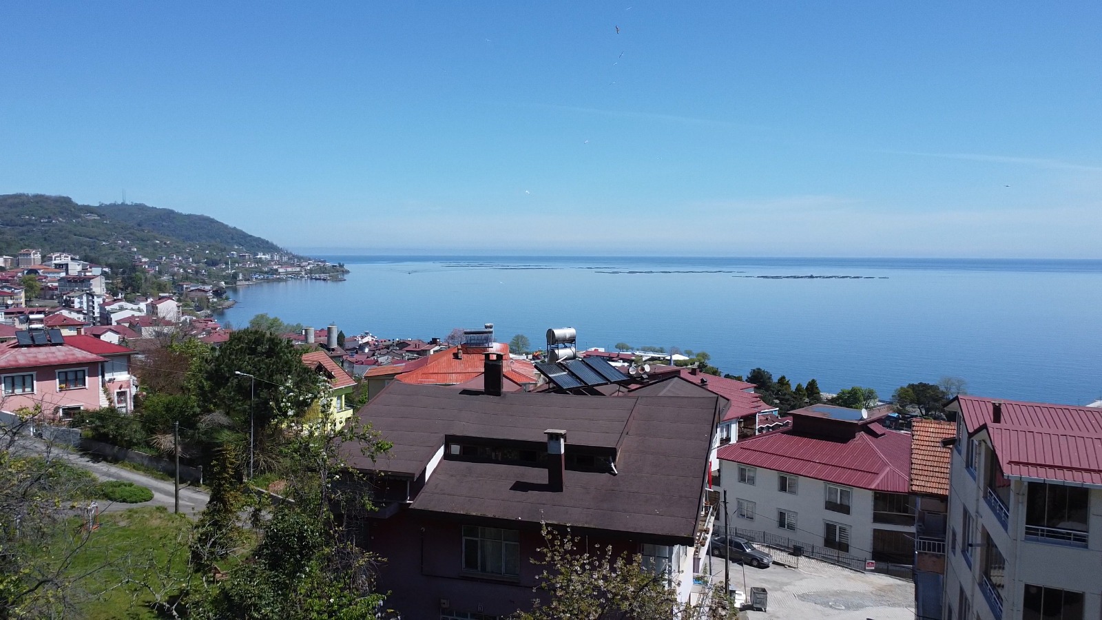 MABEL'DEN PERŞEMBE MERKEZDE PANORAMİK MANZARALI KAT KARŞILIĞI ARSA